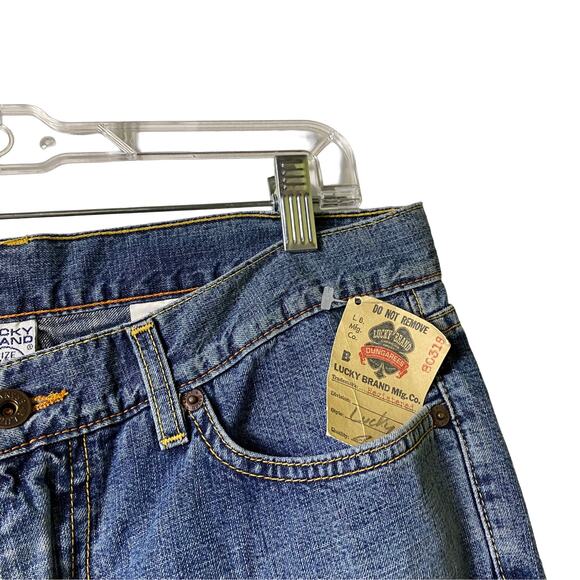 Lucky‎ Brand NWT Showoff Crop Jeans Sz 10 (2525) - Picture 5 of 8